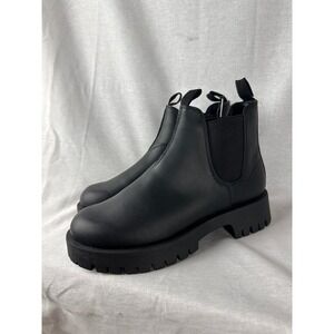 Universal Thread Zora Black Lug Sole Chelsea Boots Womens 7.5 New